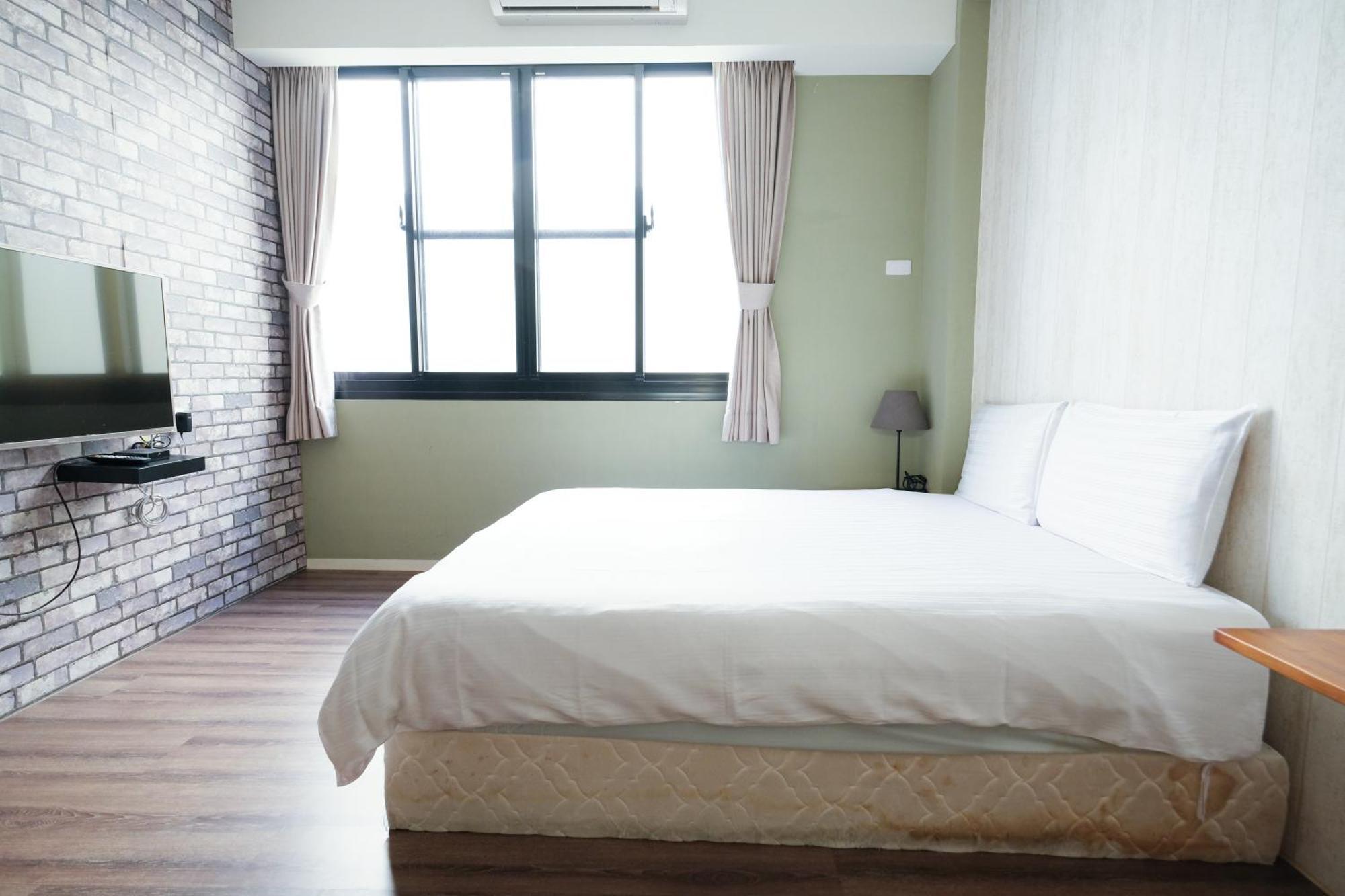 Wow Haha Foodie House Tainan Exterior foto